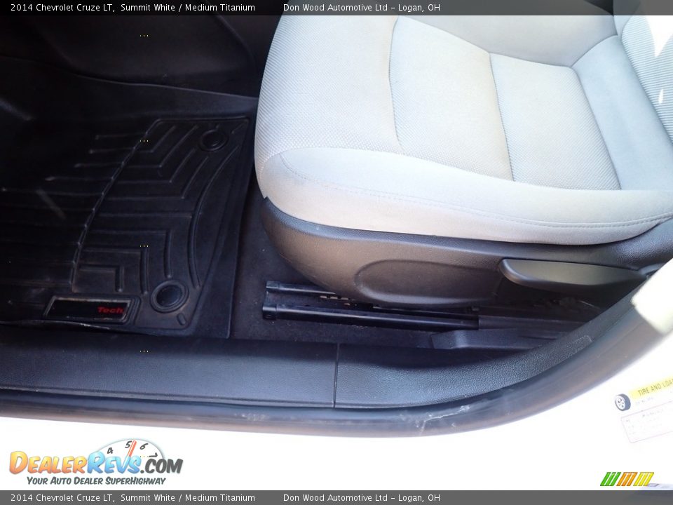 2014 Chevrolet Cruze LT Summit White / Medium Titanium Photo #19