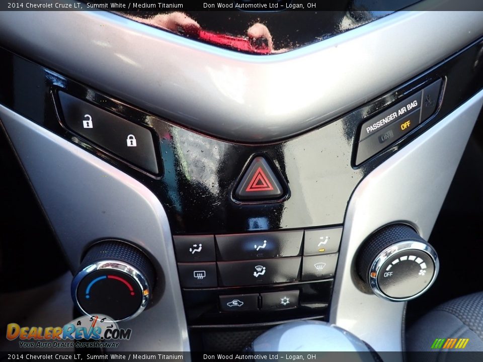 2014 Chevrolet Cruze LT Summit White / Medium Titanium Photo #27