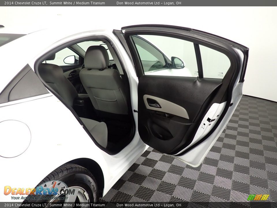 2014 Chevrolet Cruze LT Summit White / Medium Titanium Photo #34