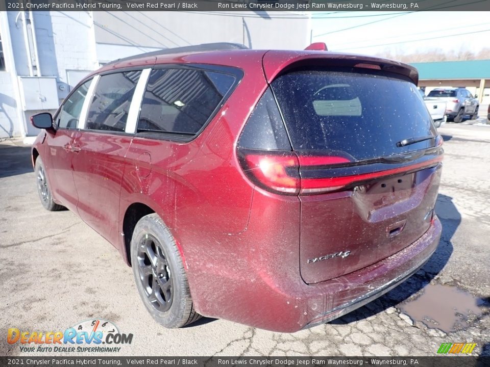 2021 Chrysler Pacifica Hybrid Touring Velvet Red Pearl / Black Photo #3