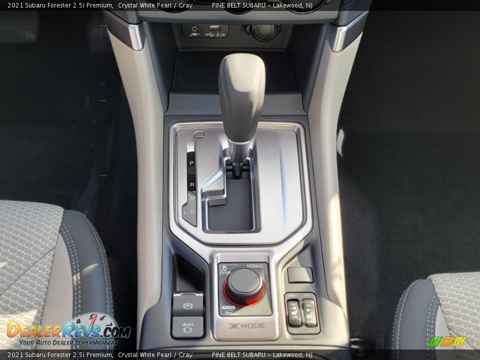 2021 Subaru Forester 2.5i Premium Crystal White Pearl / Gray Photo #12