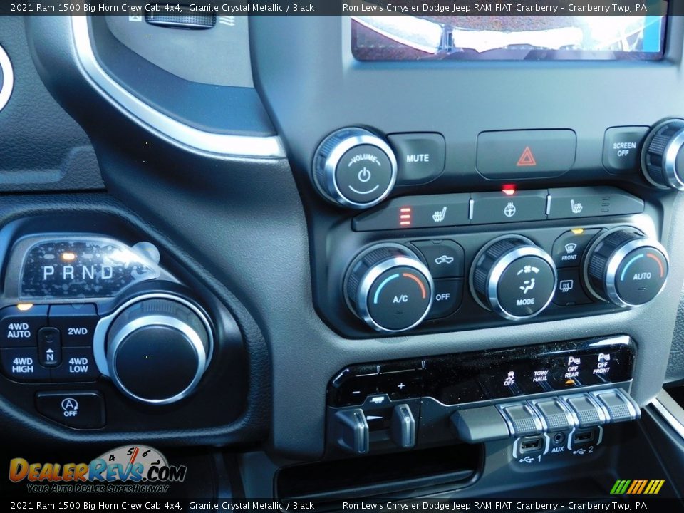 2021 Ram 1500 Big Horn Crew Cab 4x4 Granite Crystal Metallic / Black Photo #18