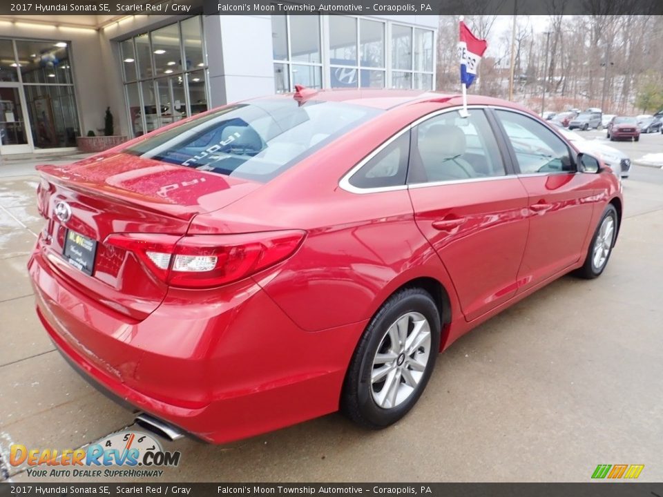 2017 Hyundai Sonata SE Scarlet Red / Gray Photo #2