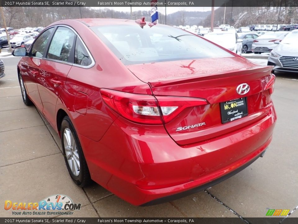 2017 Hyundai Sonata SE Scarlet Red / Gray Photo #5