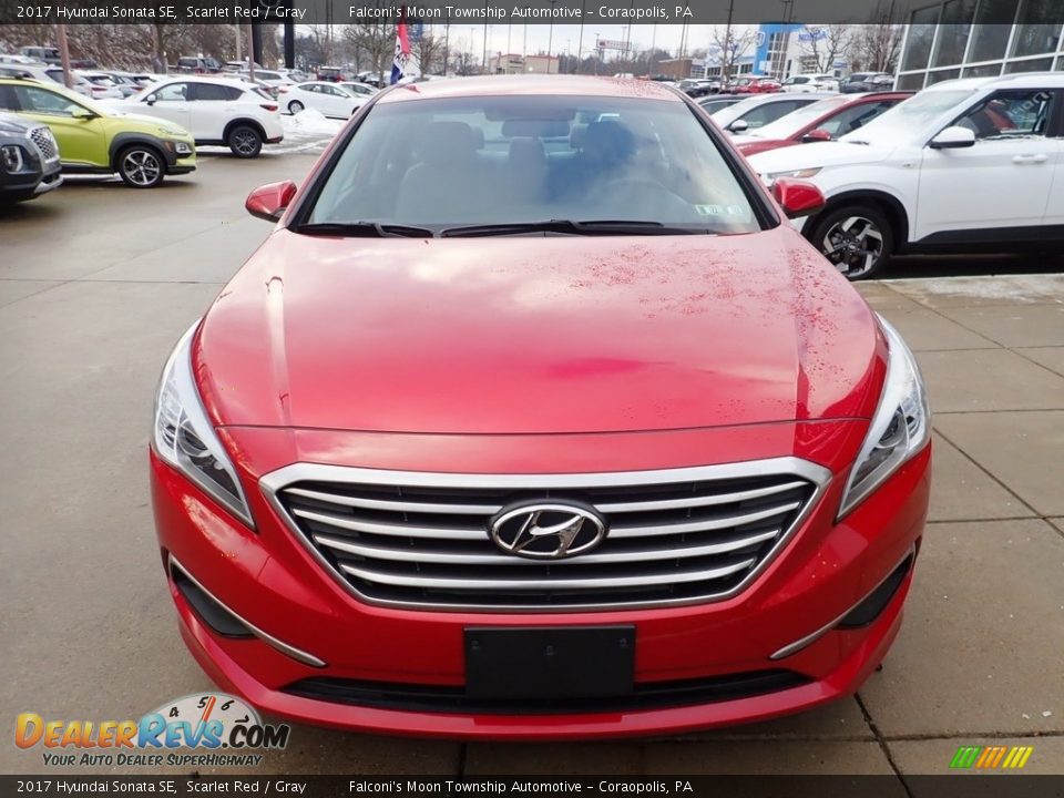 2017 Hyundai Sonata SE Scarlet Red / Gray Photo #8