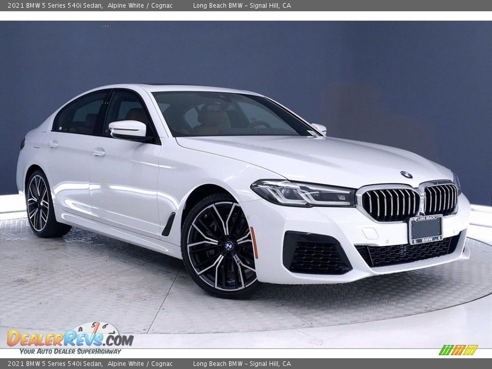 2021 BMW 5 Series 540i Sedan Alpine White / Cognac Photo #1