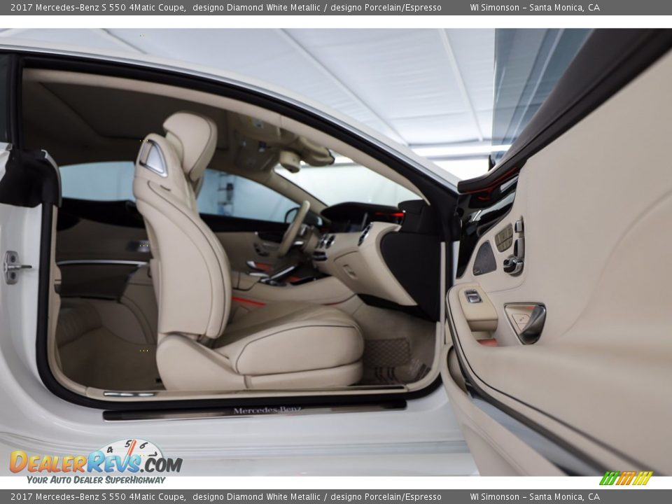 2017 Mercedes-Benz S 550 4Matic Coupe designo Diamond White Metallic / designo Porcelain/Espresso Photo #30