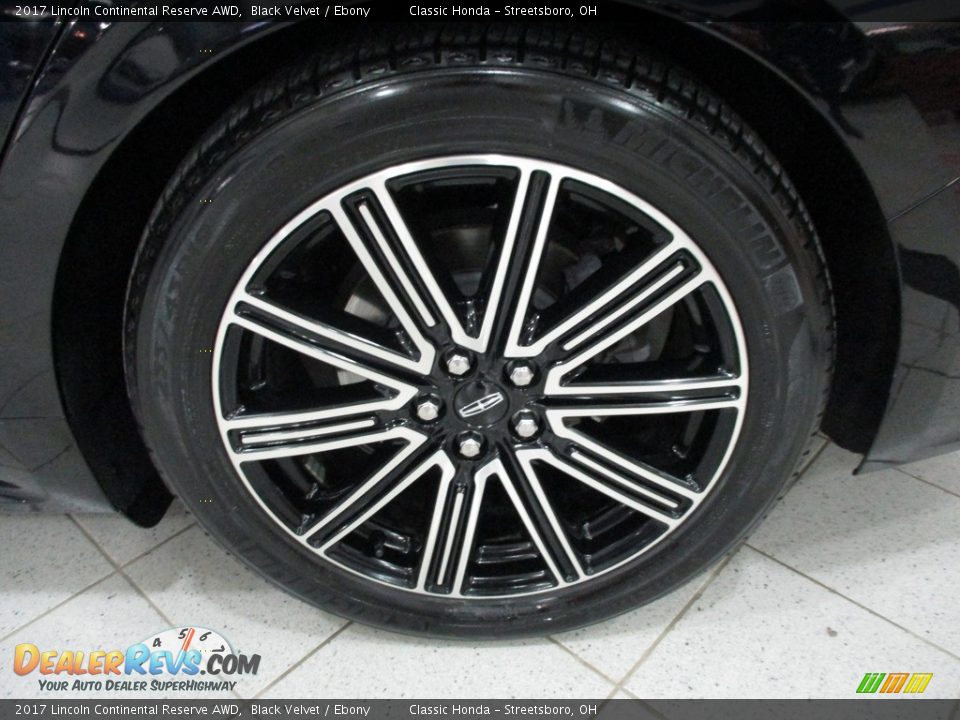 2017 Lincoln Continental Reserve AWD Wheel Photo #11