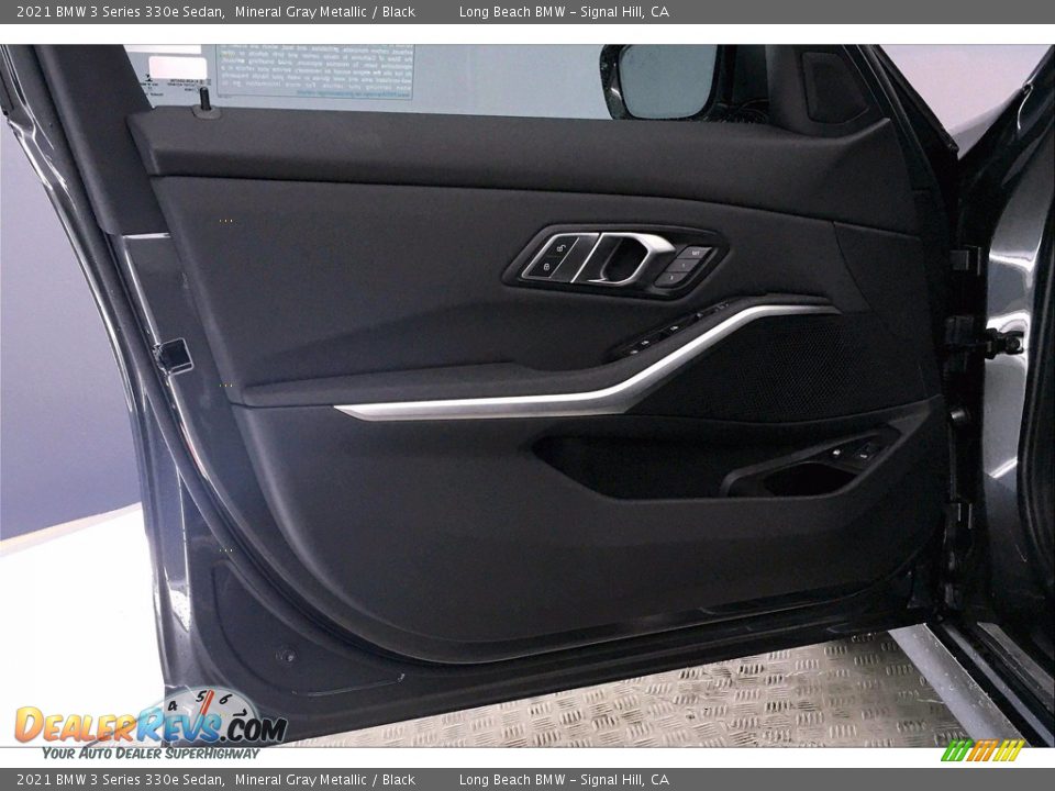 2021 BMW 3 Series 330e Sedan Mineral Gray Metallic / Black Photo #14