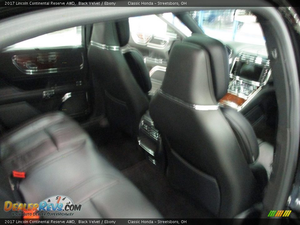 2017 Lincoln Continental Reserve AWD Black Velvet / Ebony Photo #21