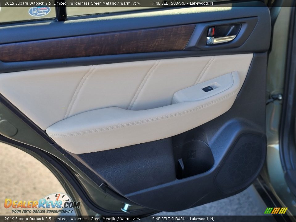2019 Subaru Outback 2.5i Limited Wilderness Green Metallic / Warm Ivory Photo #32