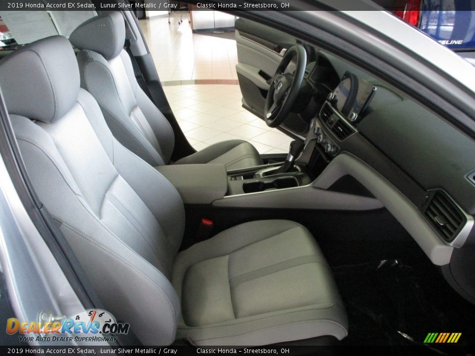 2019 Honda Accord EX Sedan Lunar Silver Metallic / Gray Photo #16