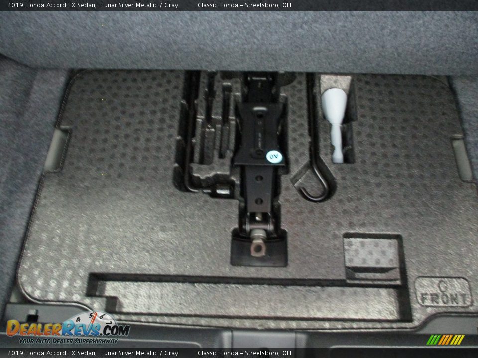 2019 Honda Accord EX Sedan Lunar Silver Metallic / Gray Photo #22