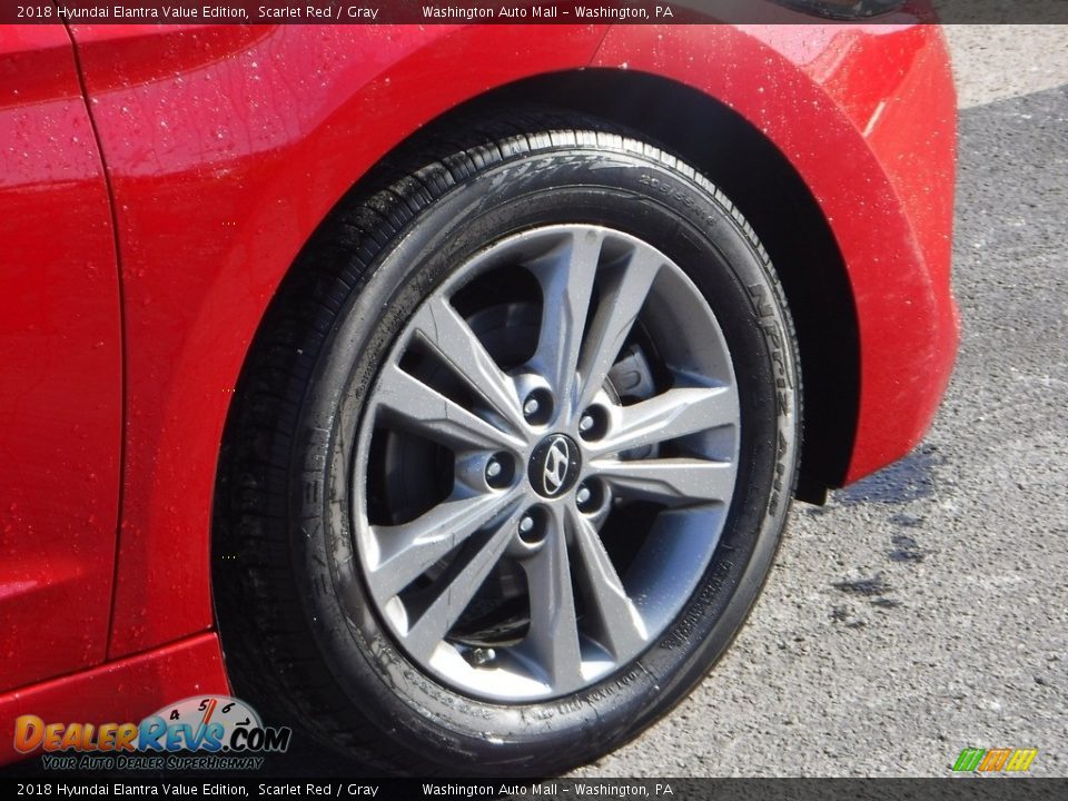 2018 Hyundai Elantra Value Edition Scarlet Red / Gray Photo #4