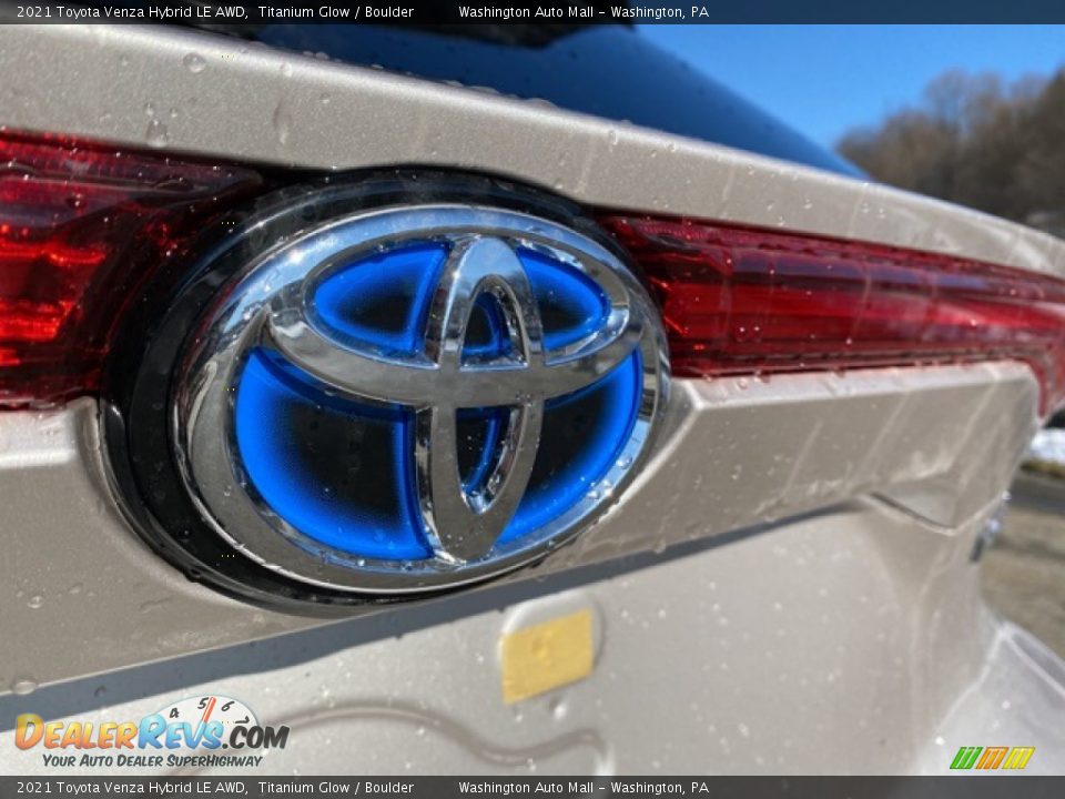 2021 Toyota Venza Hybrid LE AWD Titanium Glow / Boulder Photo #22