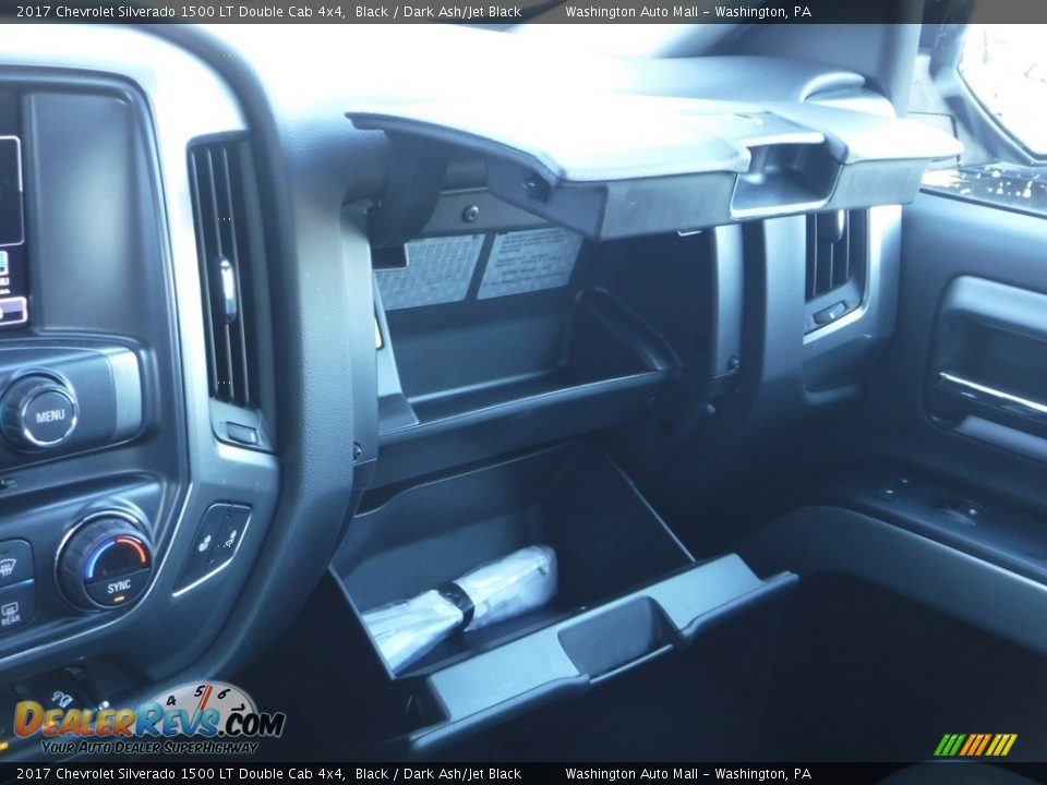 2017 Chevrolet Silverado 1500 LT Double Cab 4x4 Black / Dark Ash/Jet Black Photo #26