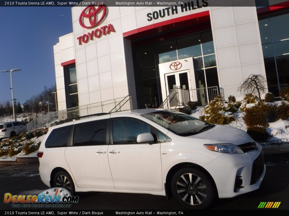 2019 Toyota Sienna LE AWD Super White / Dark Bisque Photo #2