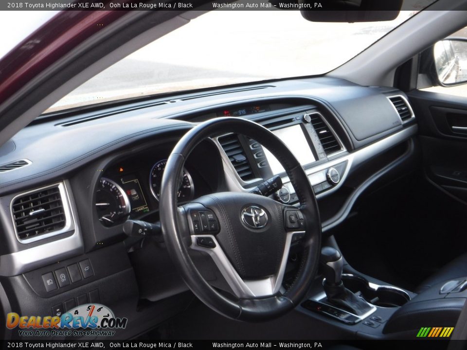 2018 Toyota Highlander XLE AWD Ooh La La Rouge Mica / Black Photo #12