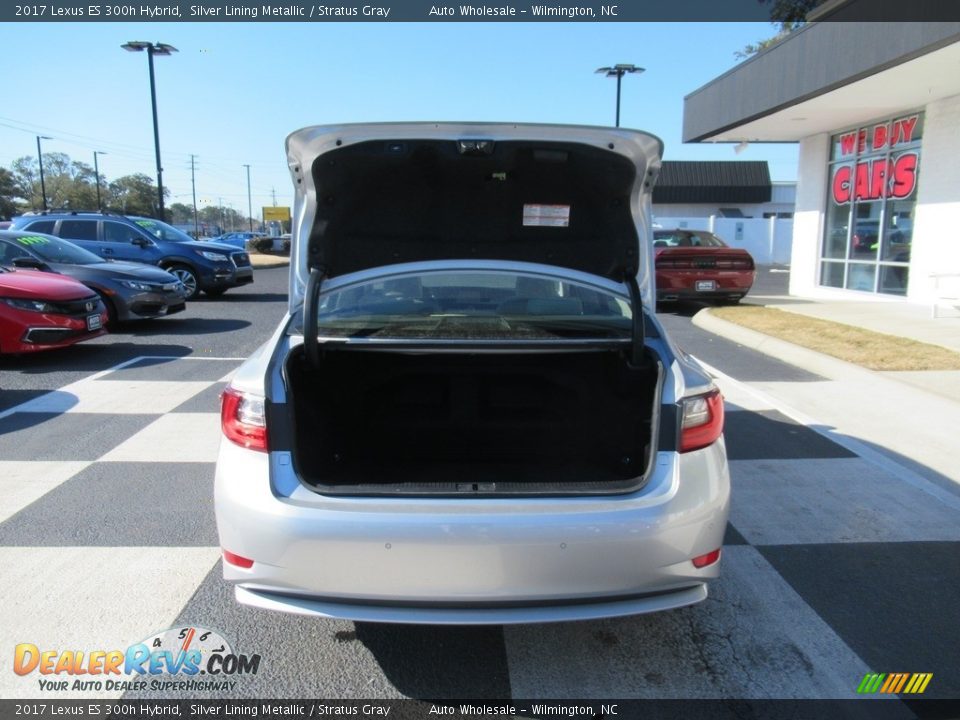 2017 Lexus ES 300h Hybrid Silver Lining Metallic / Stratus Gray Photo #5