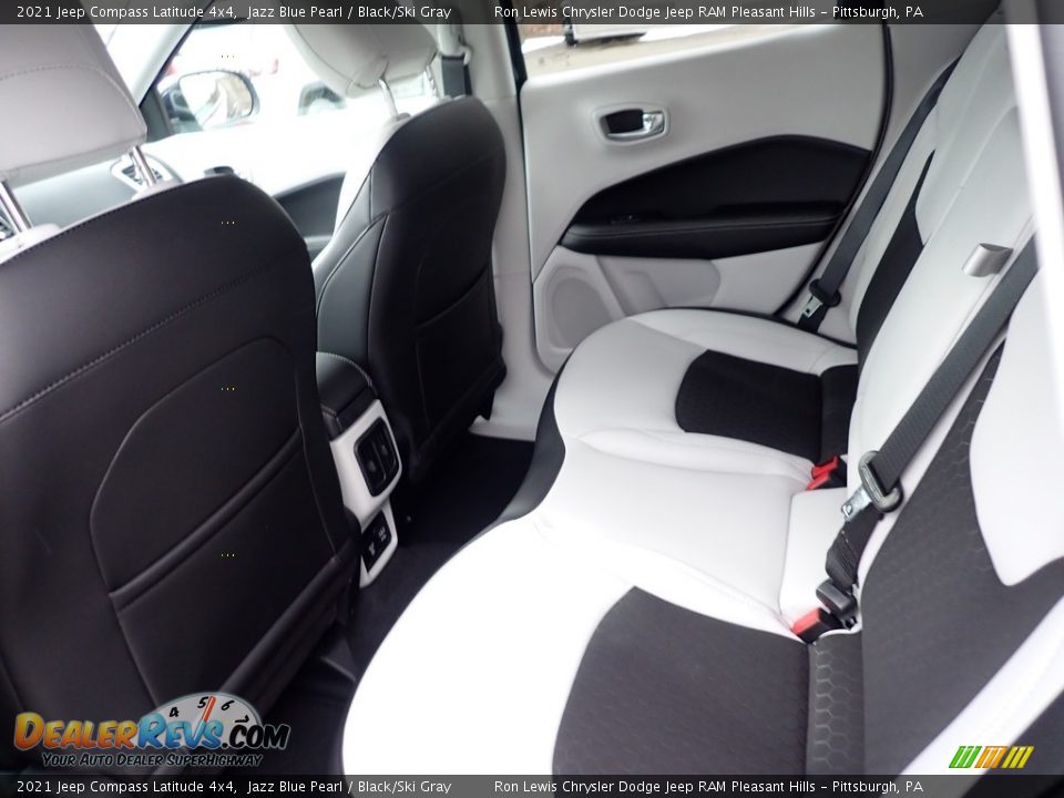 2021 Jeep Compass Latitude 4x4 Jazz Blue Pearl / Black/Ski Gray Photo #12