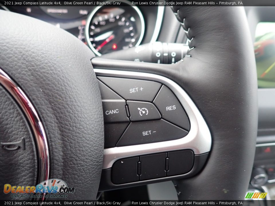 2021 Jeep Compass Latitude 4x4 Olive Green Pearl / Black/Ski Gray Photo #18