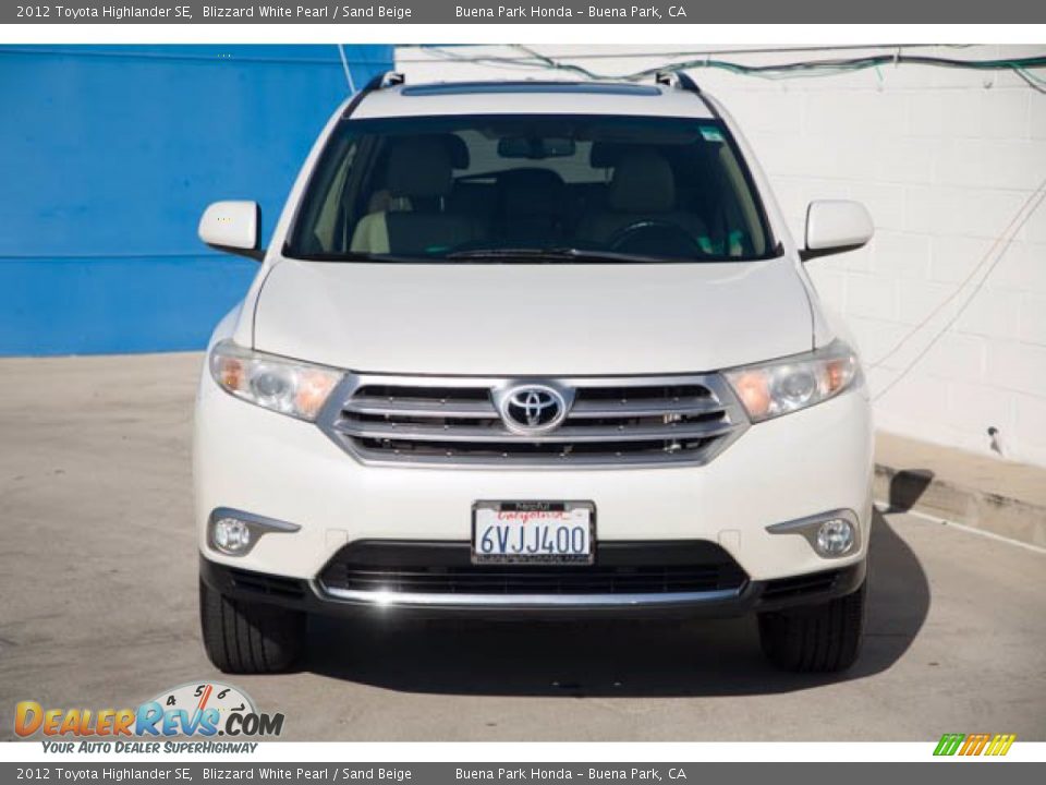 2012 Toyota Highlander SE Blizzard White Pearl / Sand Beige Photo #7