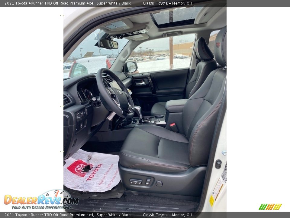 2021 Toyota 4Runner TRD Off Road Premium 4x4 Super White / Black Photo #2