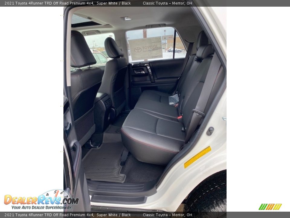 2021 Toyota 4Runner TRD Off Road Premium 4x4 Super White / Black Photo #3