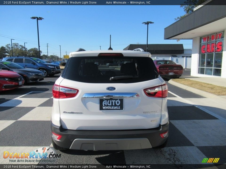 2018 Ford EcoSport Titanium Diamond White / Medium Light Stone Photo #4