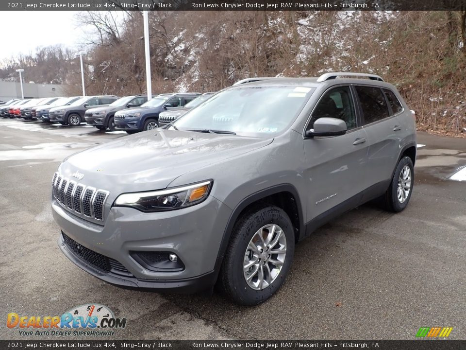 2021 Jeep Cherokee Latitude Lux 4x4 Sting-Gray / Black Photo #1