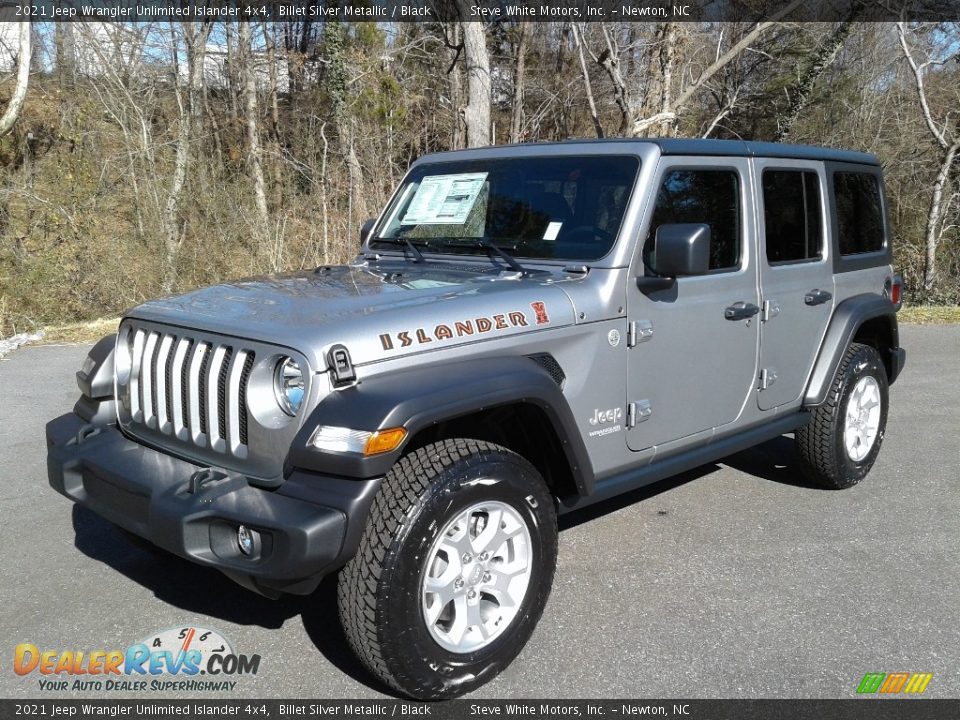 Front 3/4 View of 2021 Jeep Wrangler Unlimited Islander 4x4 Photo #2