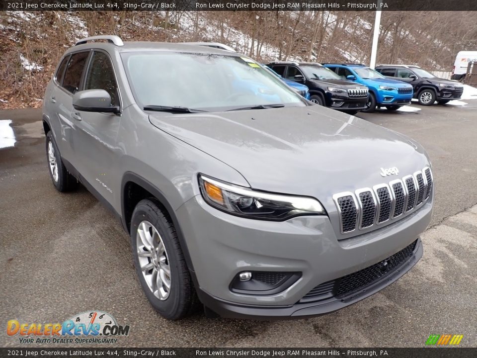 2021 Jeep Cherokee Latitude Lux 4x4 Sting-Gray / Black Photo #7