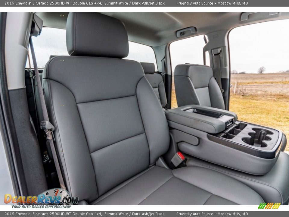 2016 Chevrolet Silverado 2500HD WT Double Cab 4x4 Summit White / Dark Ash/Jet Black Photo #30