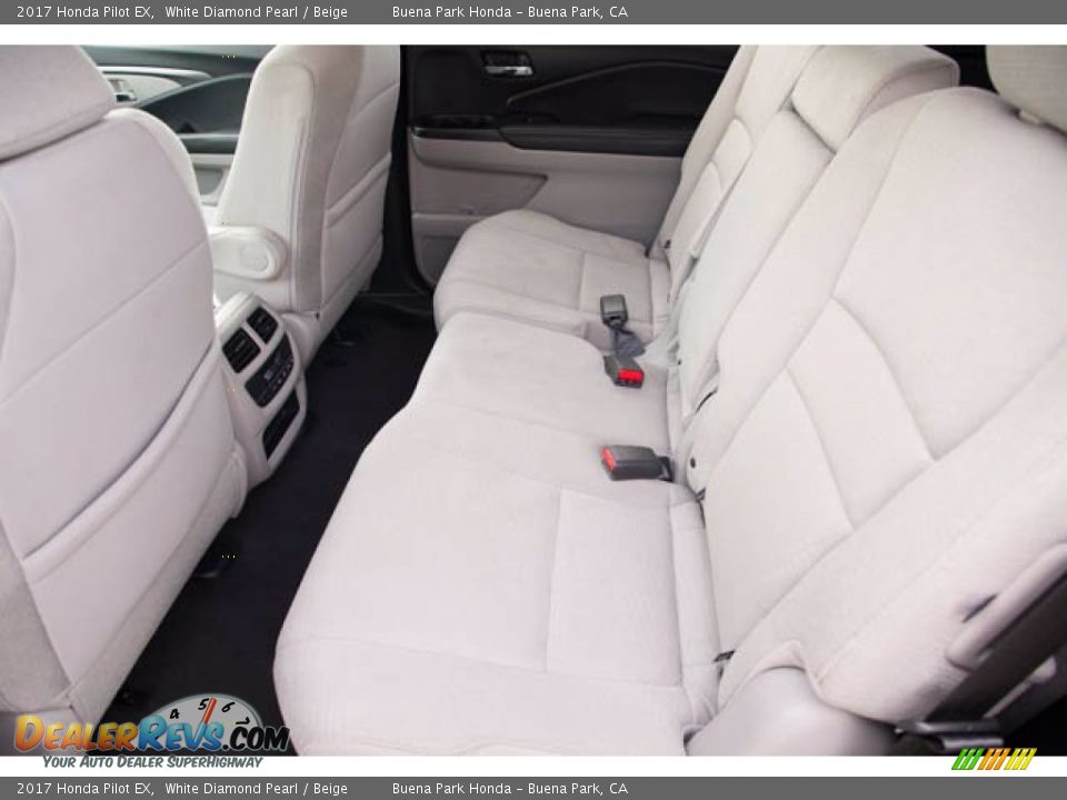 2017 Honda Pilot EX White Diamond Pearl / Beige Photo #4