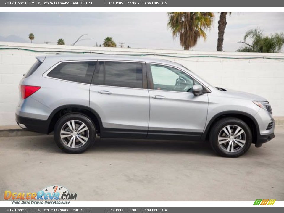 2017 Honda Pilot EX White Diamond Pearl / Beige Photo #12