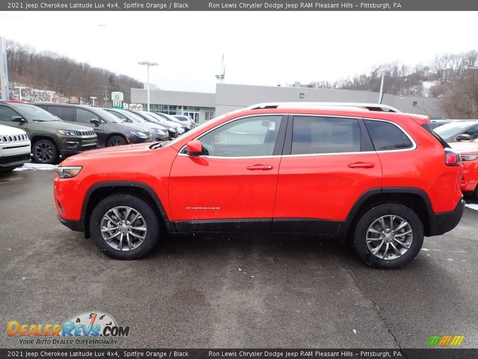 2021 Jeep Cherokee Latitude Lux 4x4 Spitfire Orange / Black Photo #2