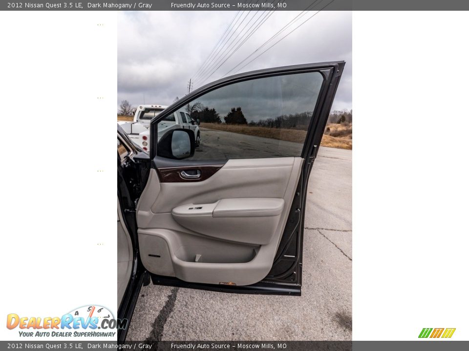 2012 Nissan Quest 3.5 LE Dark Mahogany / Gray Photo #25