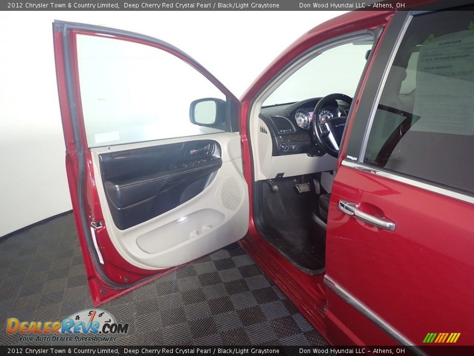 2012 Chrysler Town & Country Limited Deep Cherry Red Crystal Pearl / Black/Light Graystone Photo #25