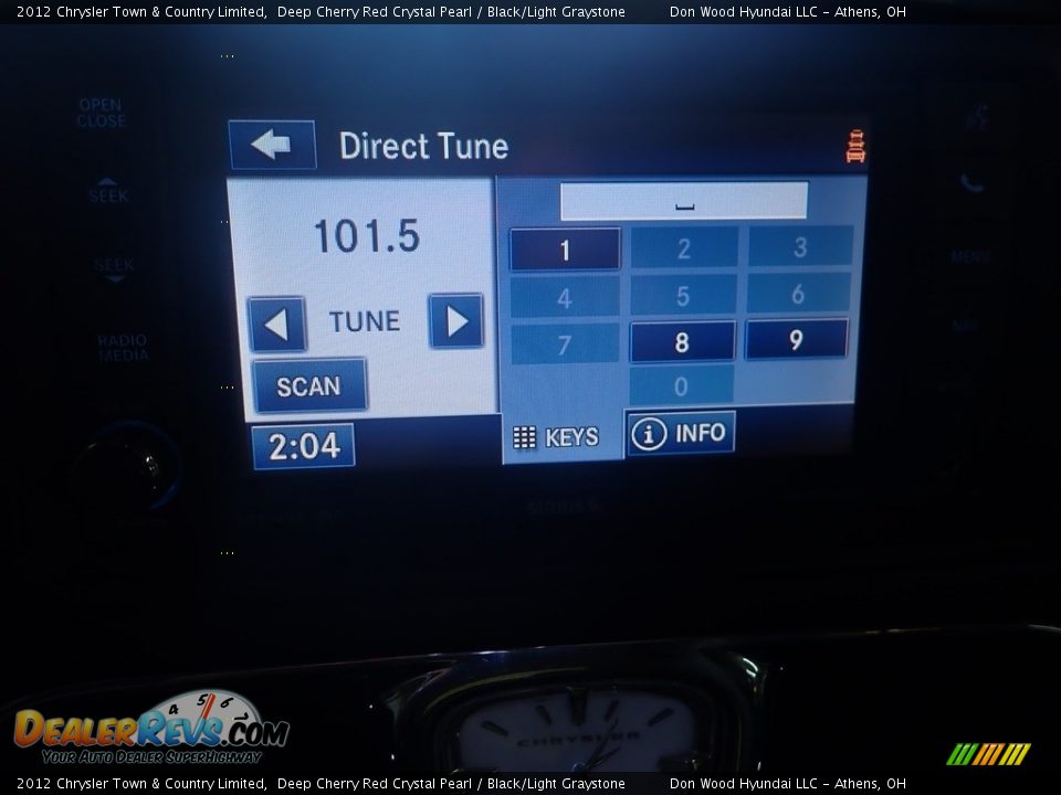 2012 Chrysler Town & Country Limited Deep Cherry Red Crystal Pearl / Black/Light Graystone Photo #31