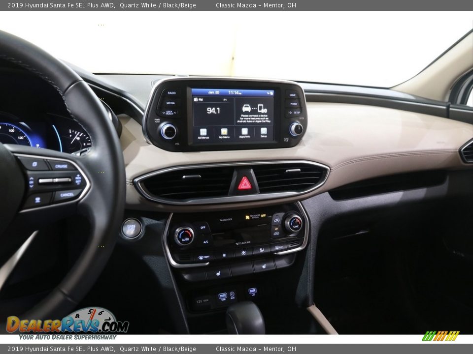 2019 Hyundai Santa Fe SEL Plus AWD Quartz White / Black/Beige Photo #9