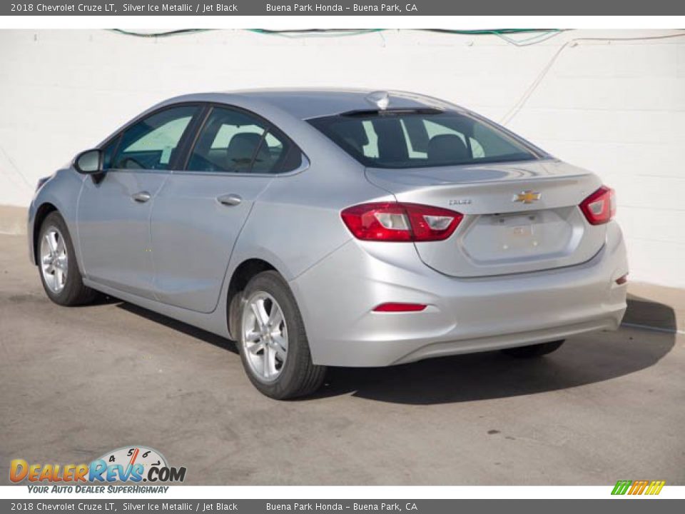 2018 Chevrolet Cruze LT Silver Ice Metallic / Jet Black Photo #2