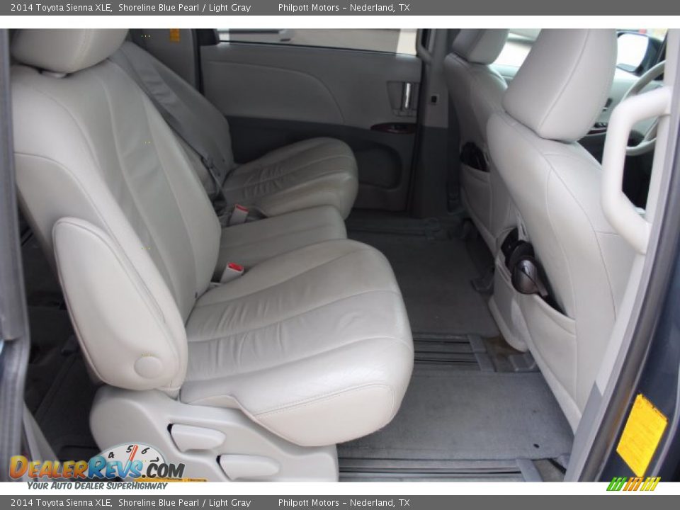 2014 Toyota Sienna XLE Shoreline Blue Pearl / Light Gray Photo #25