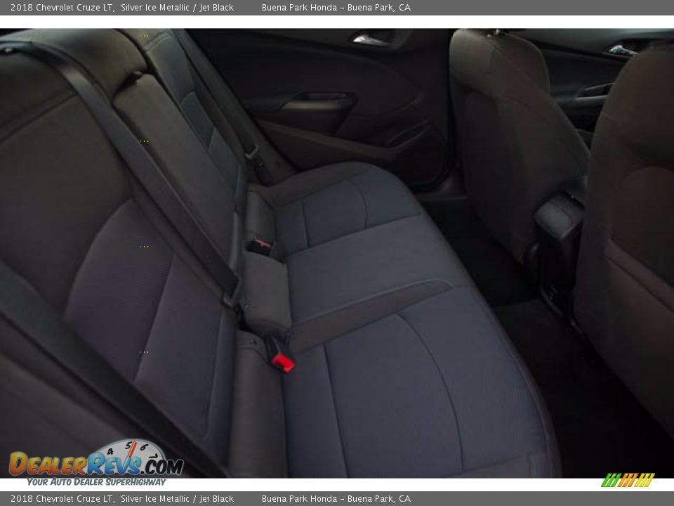 2018 Chevrolet Cruze LT Silver Ice Metallic / Jet Black Photo #23