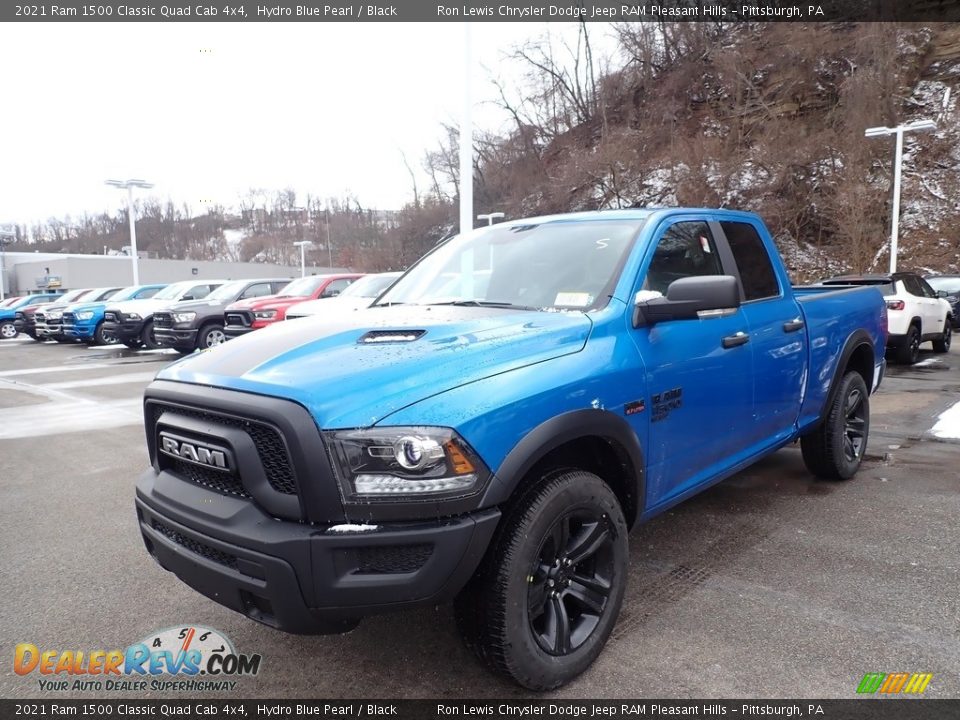 Front 3/4 View of 2021 Ram 1500 Classic Quad Cab 4x4 Photo #1