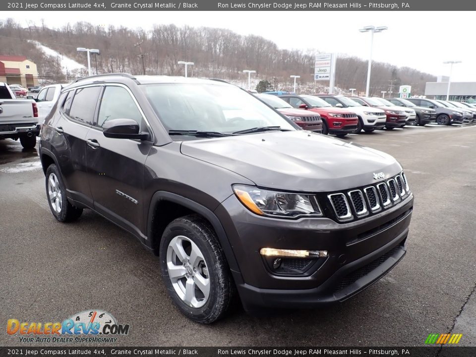 2021 Jeep Compass Latitude 4x4 Granite Crystal Metallic / Black Photo #1