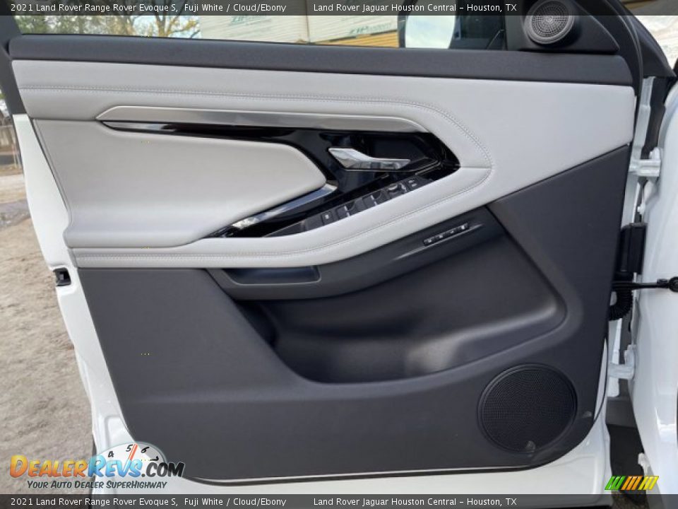 Door Panel of 2021 Land Rover Range Rover Evoque S Photo #12