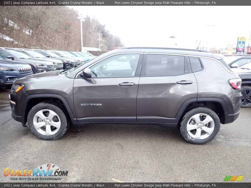 2021 Jeep Compass Latitude 4x4 Granite Crystal Metallic / Black Photo #7