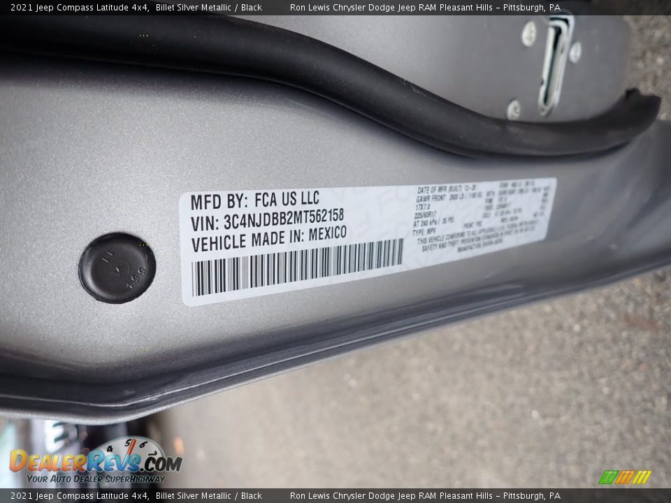 2021 Jeep Compass Latitude 4x4 Billet Silver Metallic / Black Photo #15