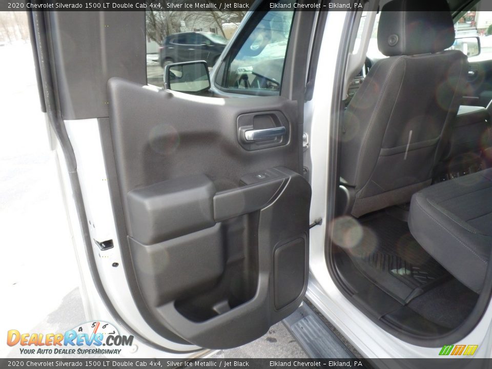 2020 Chevrolet Silverado 1500 LT Double Cab 4x4 Silver Ice Metallic / Jet Black Photo #34