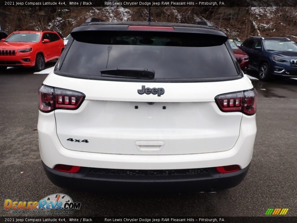 2021 Jeep Compass Latitude 4x4 White / Black Photo #6